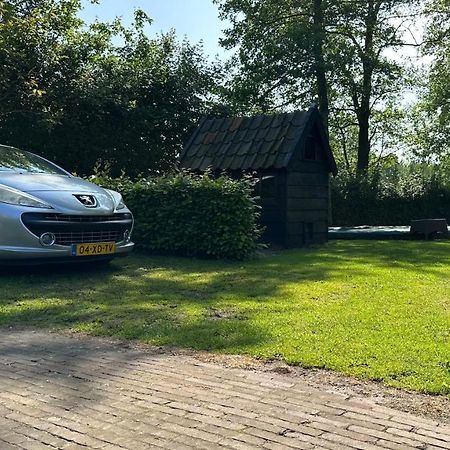 Bedandbreakfastrouveen Exterior photo